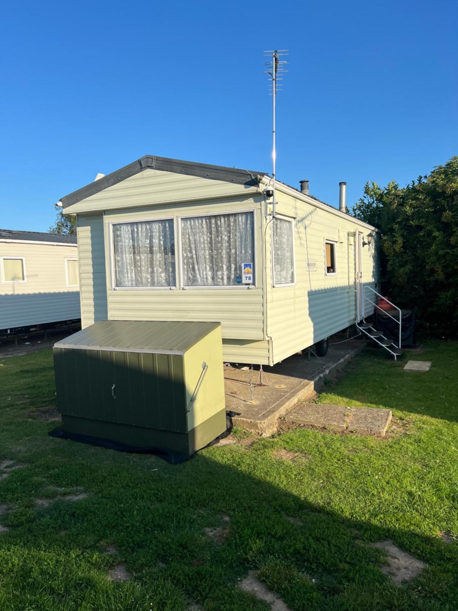 Campsite 6 Berth At Seawick Saint Osyth